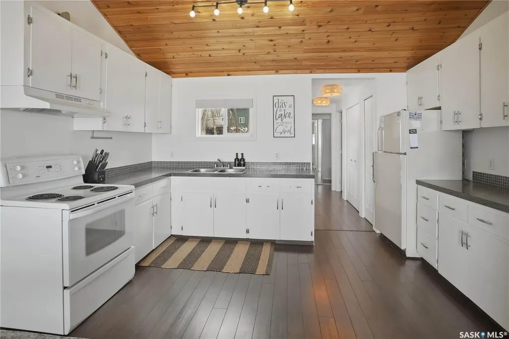 83 Lakeview Avenue Meota Rm No.468 SK S0M 1X0