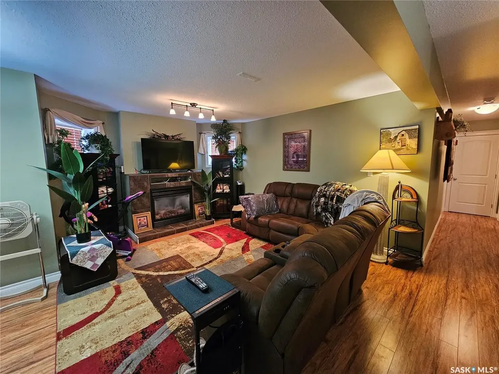 30 Street Boniface Avenue Goodsoil SK S0M 1A0