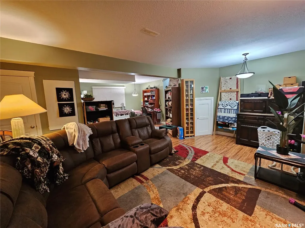 30 Street Boniface Avenue Goodsoil SK S0M 1A0