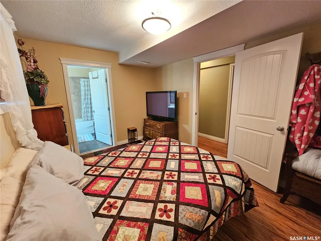 30 Street Boniface Avenue Goodsoil SK S0M 1A0