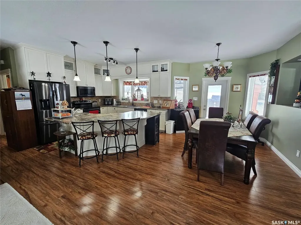 30 St Boniface Avenue Goodsoil SK S0M 1A0