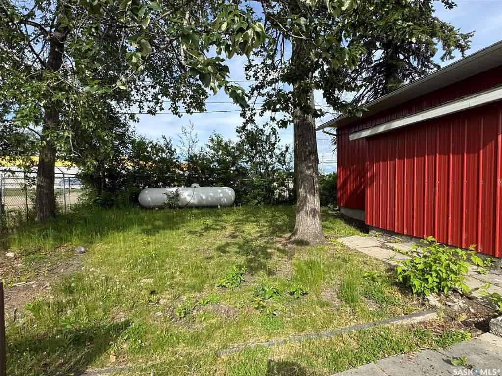 516 La Ronge Avenue La Ronge SK S0J 1L0