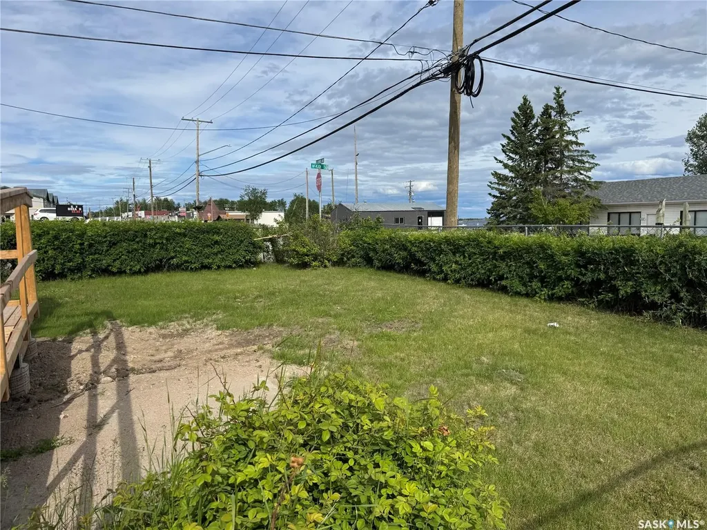 516 La Ronge Avenue La Ronge SK S0J 1L0