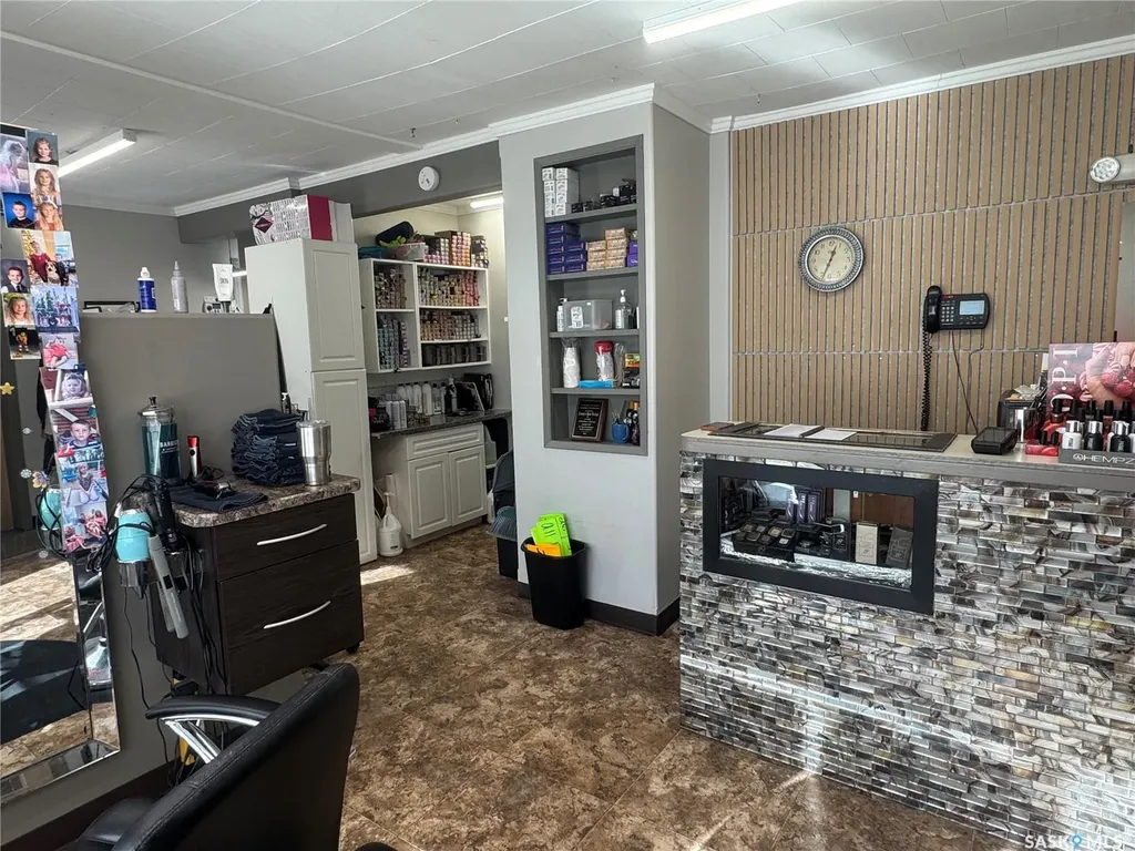 516 La Ronge Avenue La Ronge SK S0J 1L0
