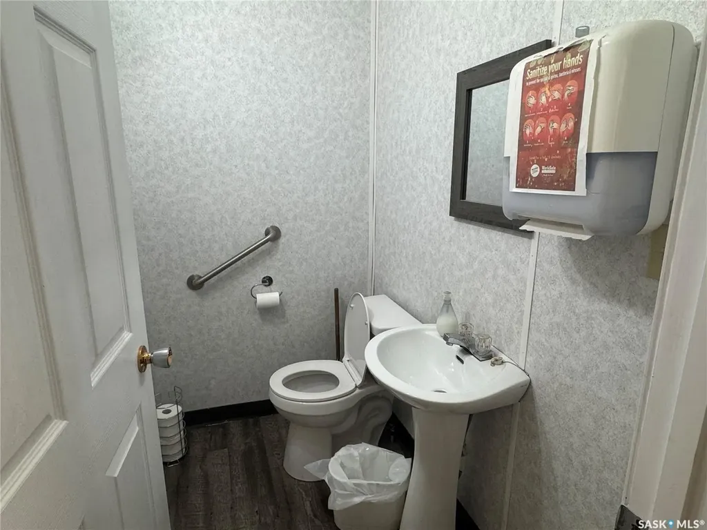 516 La Ronge Avenue La Ronge SK S0J 1L0