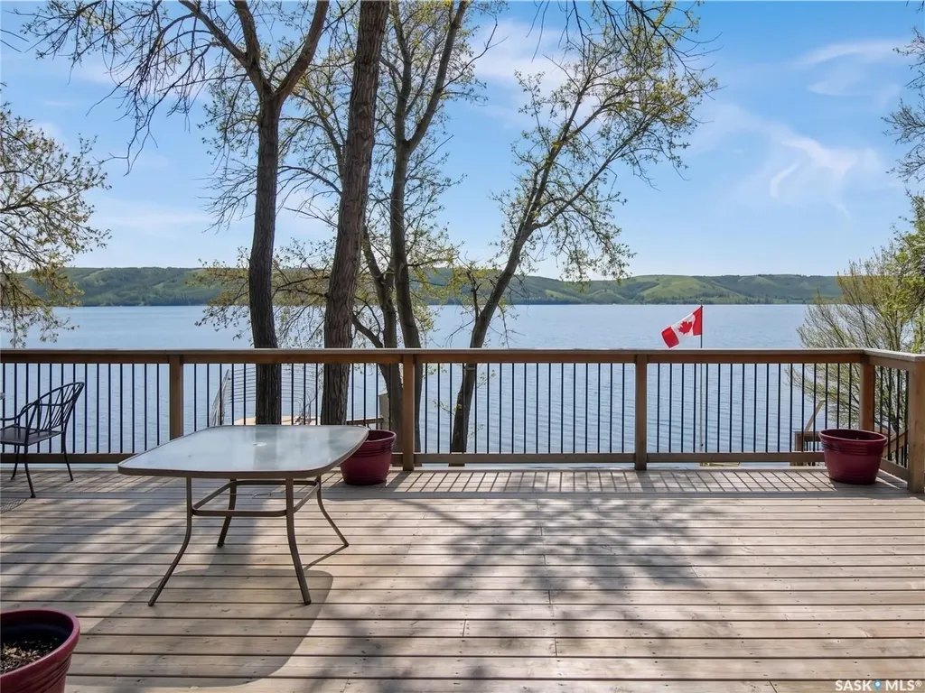 208-210 Criddle Avenue Crooked Lake SK S0G 1E0