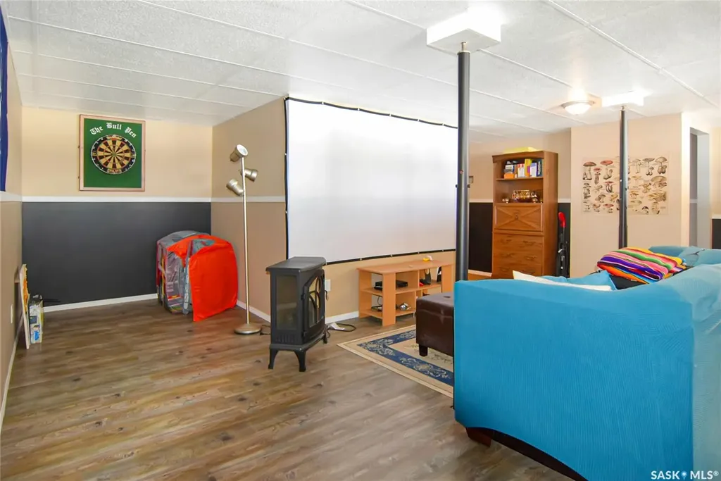 208-210 Criddle Avenue Crooked Lake SK S0G 1E0