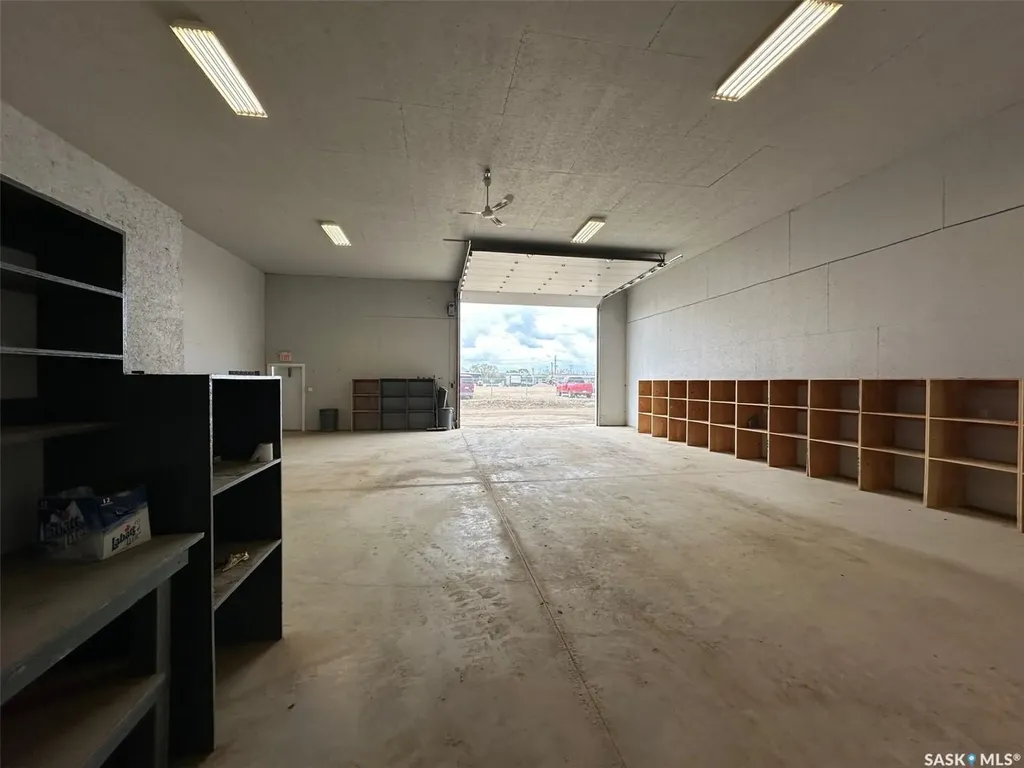820 N Service Road W Moose Jaw SK S6H 4N8