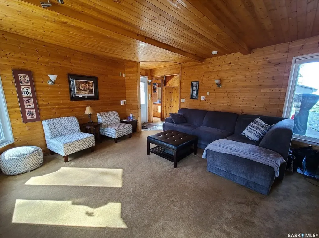 2424 Spruce Crescent Turtle View SK S0M 1J0