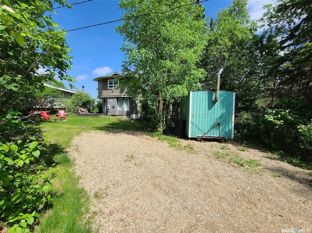 2424 Spruce Crescent Turtle View SK S0M 1J0