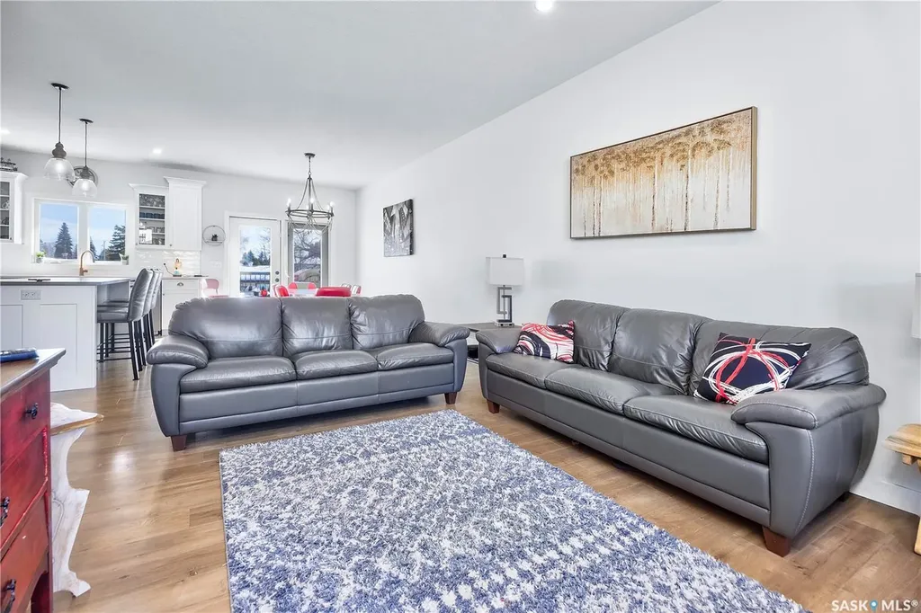 3040 Lakeview Drive Prince Albert SK S6W 0A4