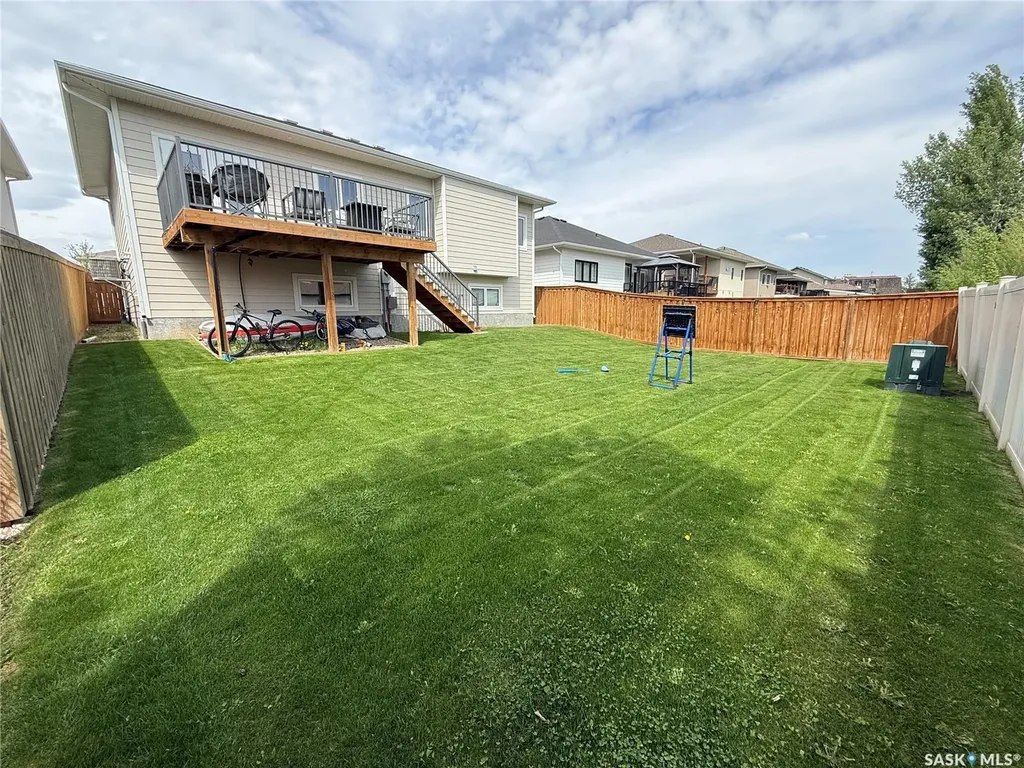 3040 Lakeview Drive Prince Albert SK S6W 0A4