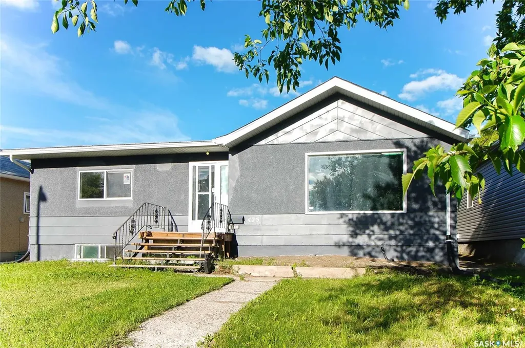 425 Montreal Street Regina SK S4R 1L4