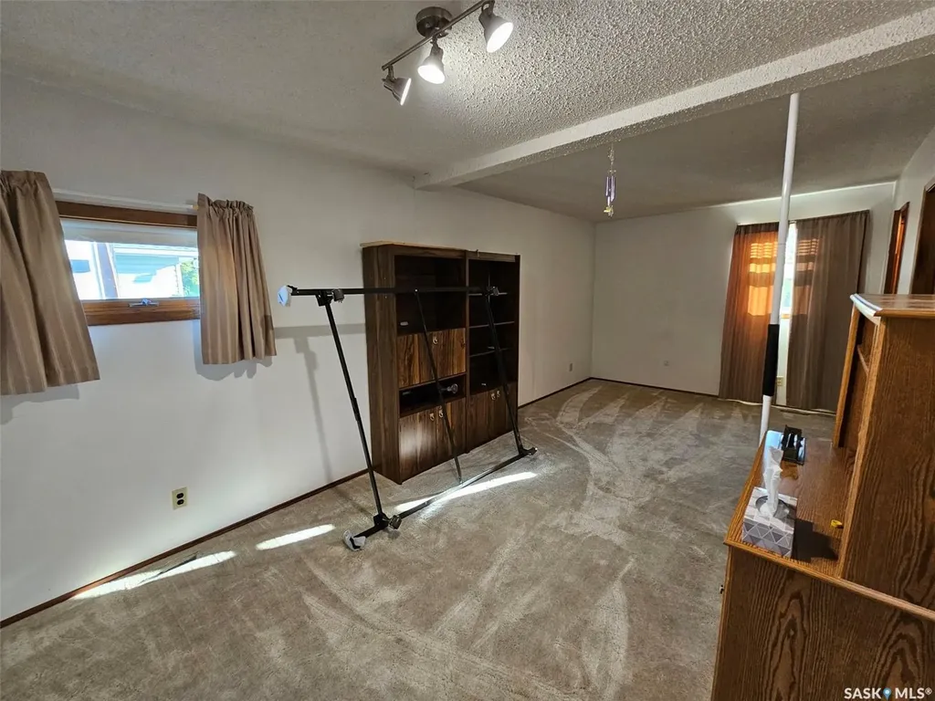 311 6th Street W Carlyle SK S0C 0R0