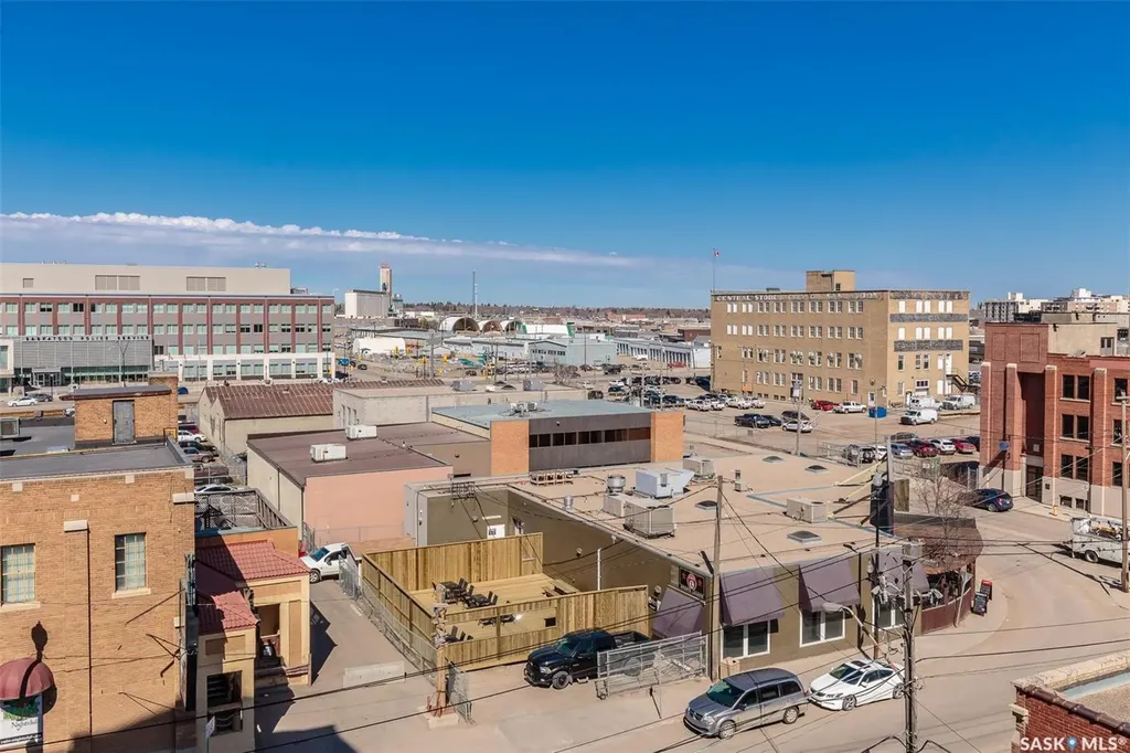 73 24th Street E Saskatoon SK S7K 1N9
