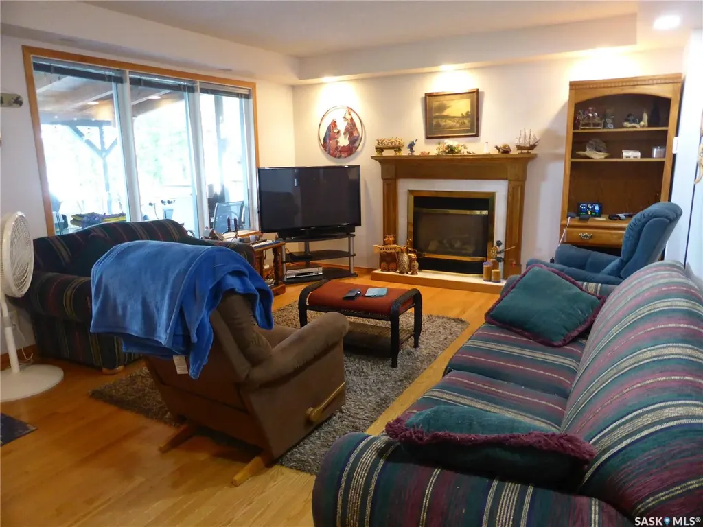 1550 Willow Avenue Mervin Rm No.499 SK S0M 1J0