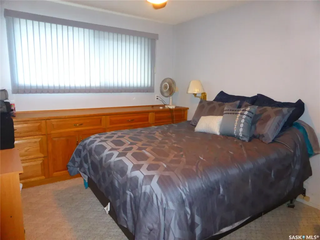 1550 Willow Avenue Mervin Rm No.499 SK S0M 1J0