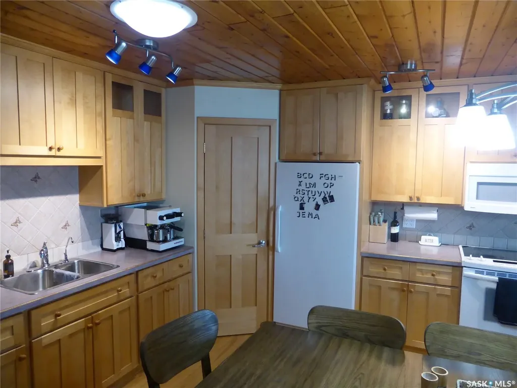 67 Mathews Crescent Turtle View SK S0M 1J0