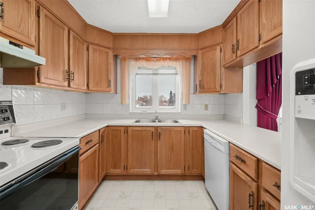 516 River Street E Prince Albert SK S6V 0A6