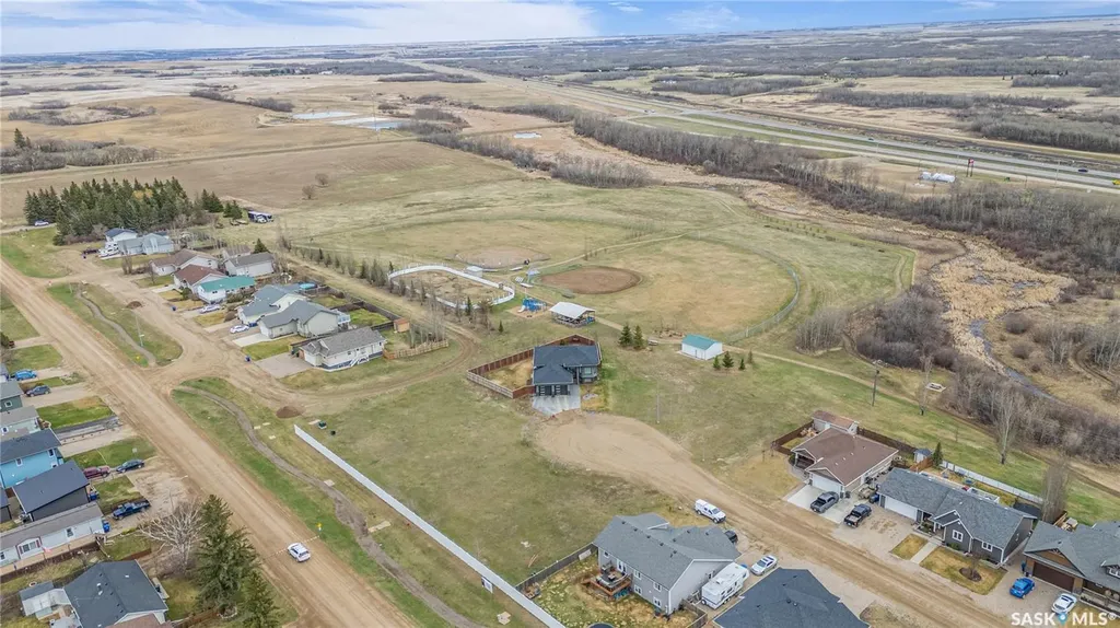 8 Derbowka Drive Borden SK S0K 0N0