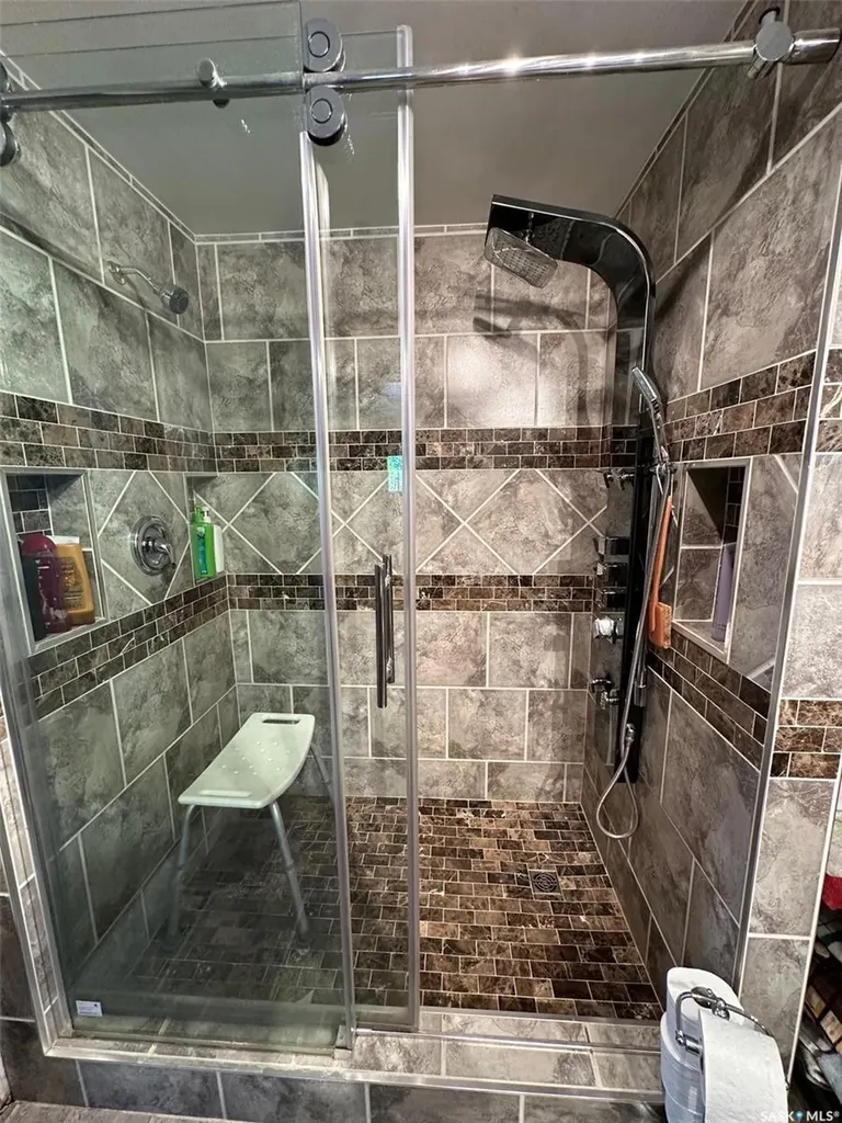 441 2nd Avenue Benson Rm No. 35 SK S0C 0L0