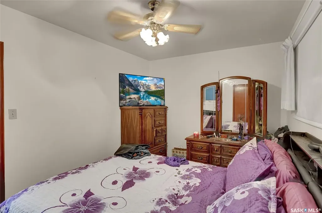 2160 Mcdonald Street Regina SK S4N 2Y7