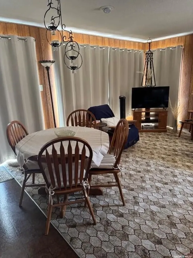 2108 Spruce Crescent Turtle View SK S0M 0Y0