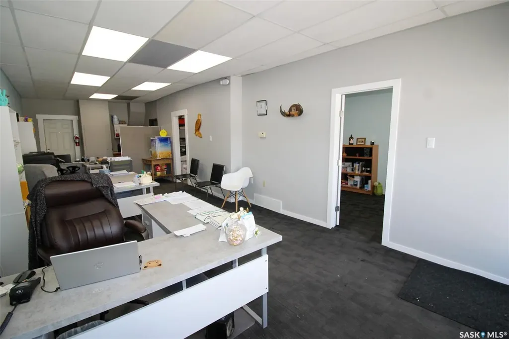 361 Centre Street Shaunavon SK S9H 4W4