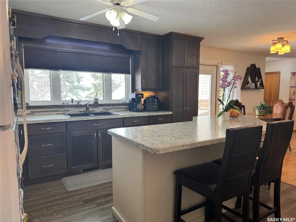 101 Doepker Avenue Annaheim SK S0K 0G0