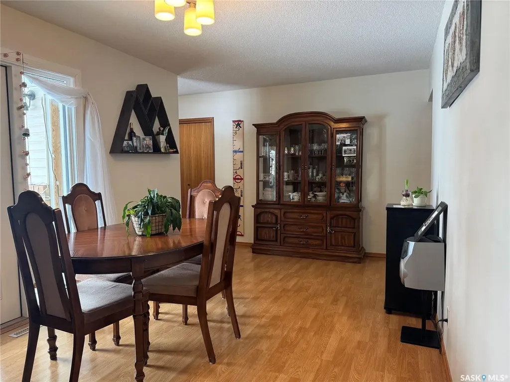 101 Doepker Avenue Annaheim SK S0K 0G0