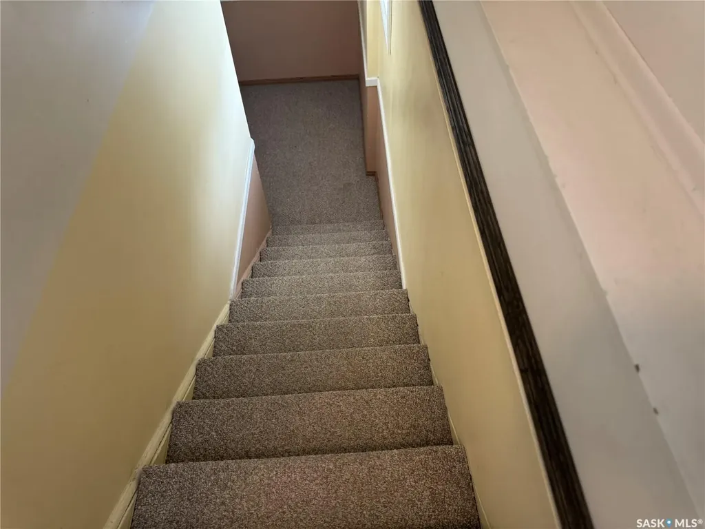 101 Doepker Avenue Annaheim SK S0K 0G0