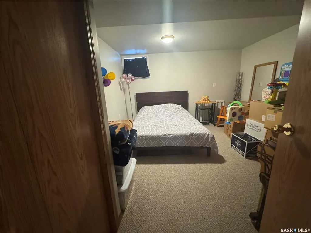 101 Doepker Avenue Annaheim SK S0K 0G0