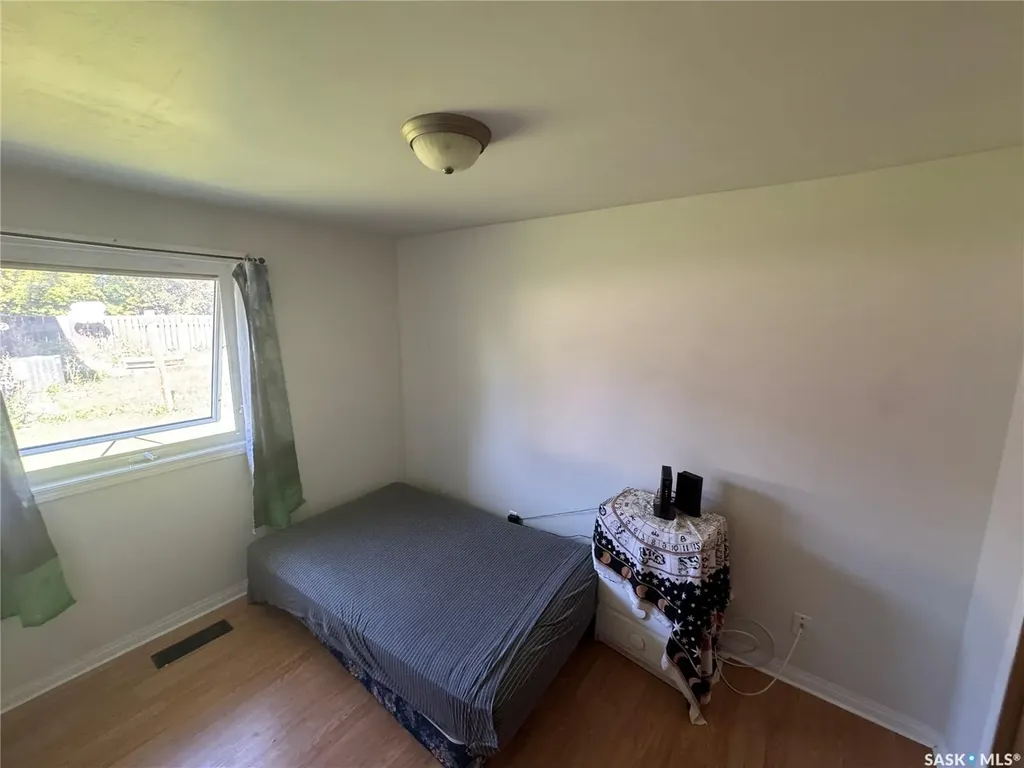 421 Mckenzie Street Outlook SK S0L 2N0