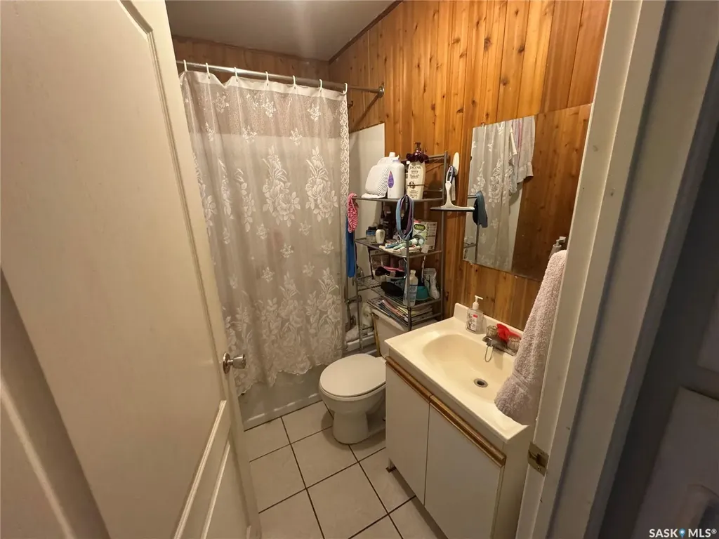 421 Mckenzie Street Outlook SK S0L 2N0