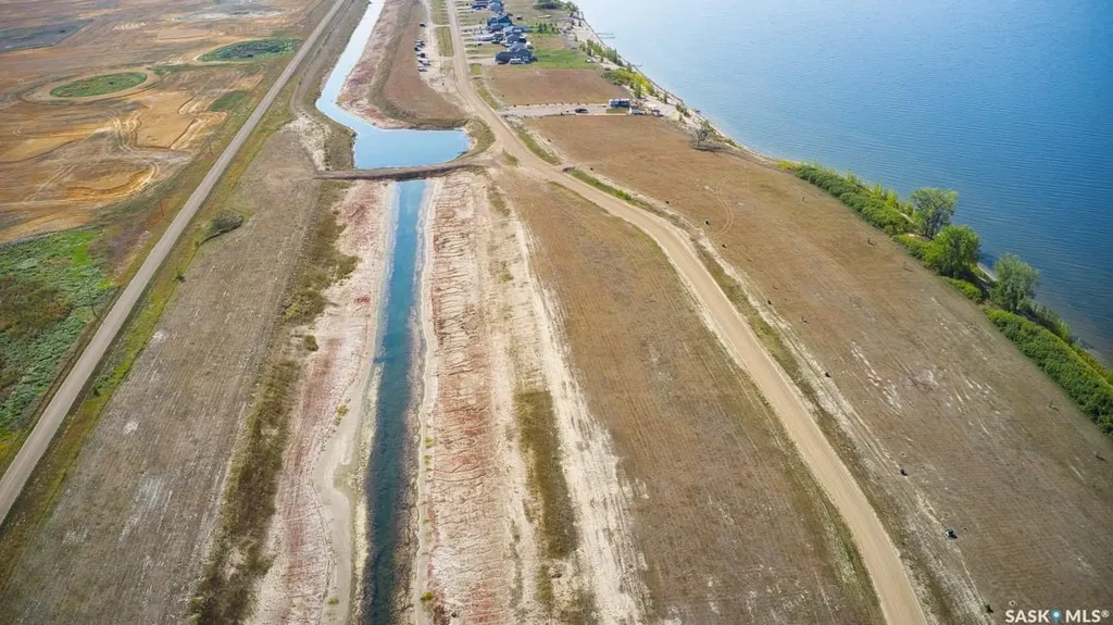 124 Sunset Acres Lane Last Mountain Lake East Side SK S0G 0Z0