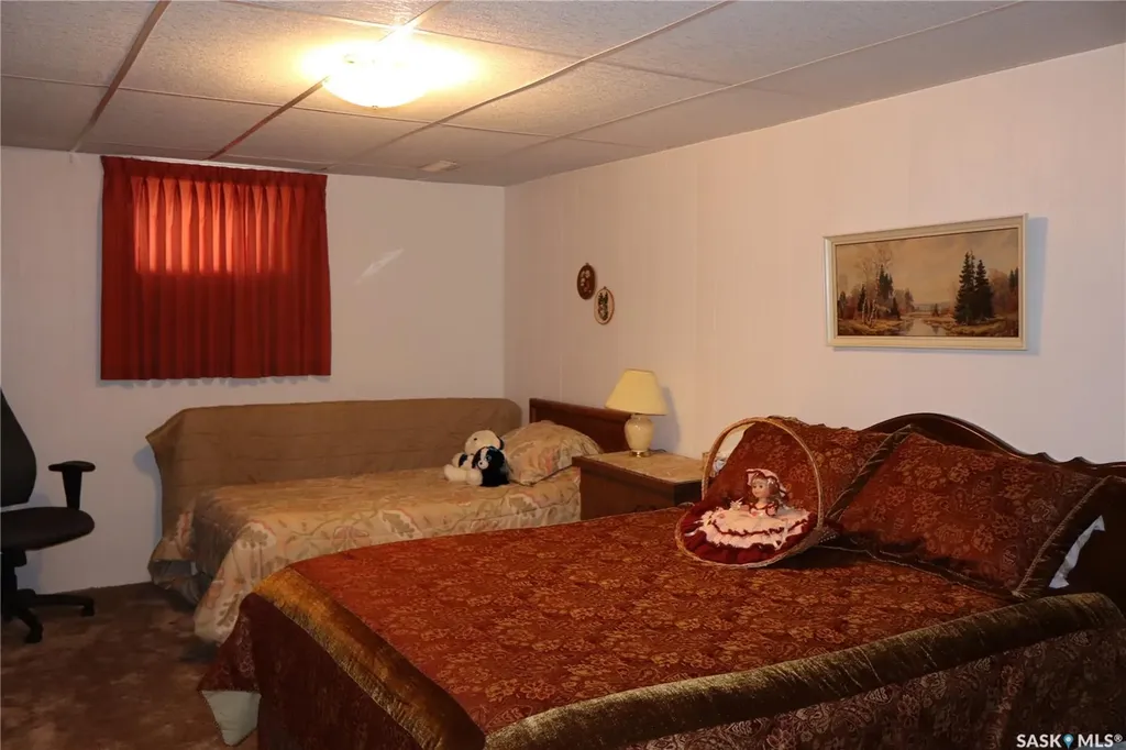 105 Magnan Street Gravelbourg SK S0H 1X0