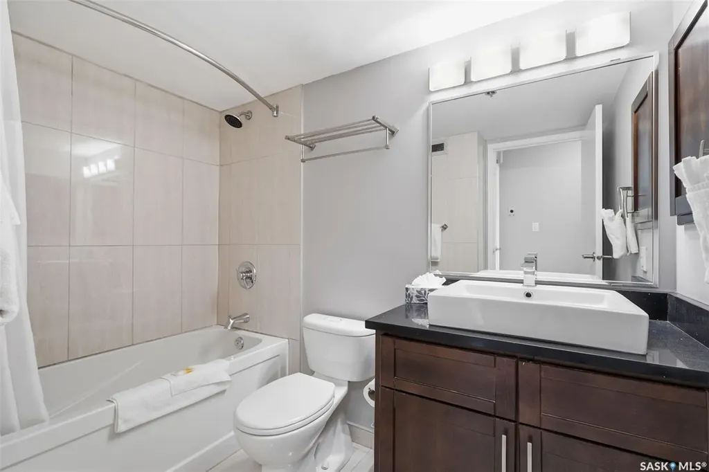 311 6th Avenue N Saskatoon SK S7K 7A9