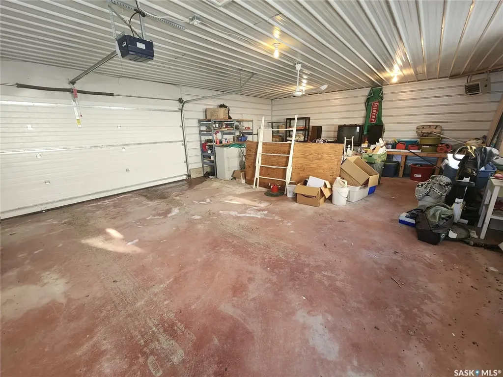 115 Carson Bay Lampman SK S0C 1N0