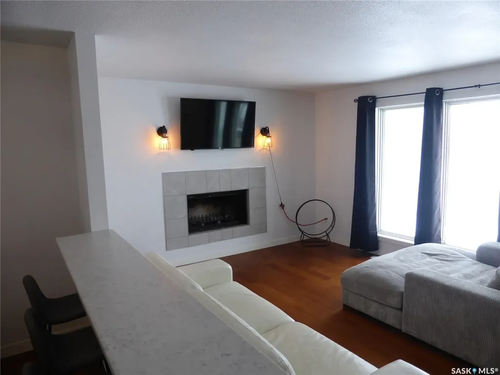 437 4th Avenue E St. Walburg SK S0M 2T0