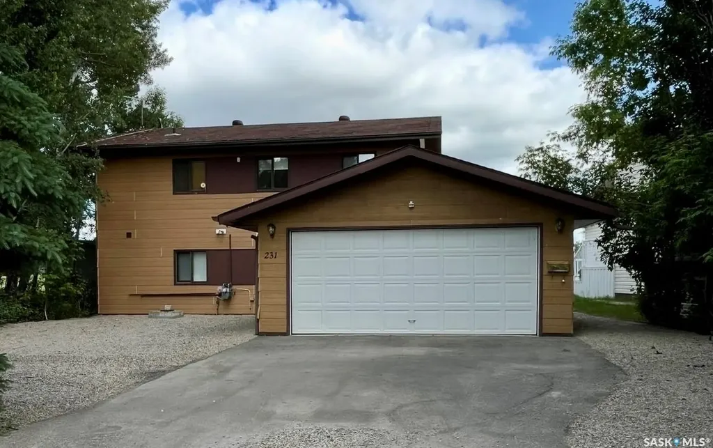 231 Augusta Place Good Lake Rm No. 274 SK S0A 0L1