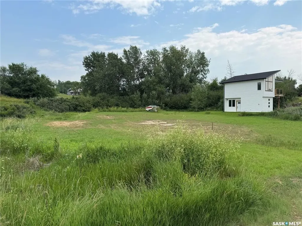 417 Hillcrest Avenue Saskatchewan Beach SK S0G 4L0