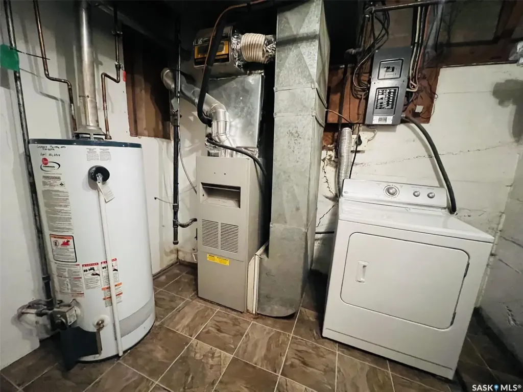 1600 Chaplin Street E Swift Current SK S9H 1K8