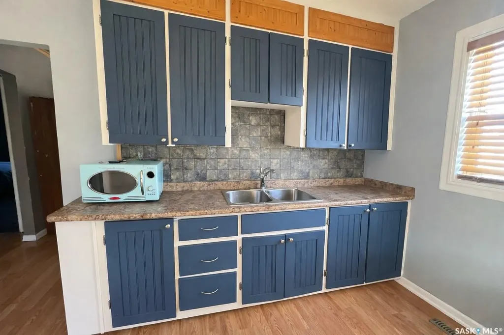 1600 Chaplin Street E Swift Current SK S9H 1K8