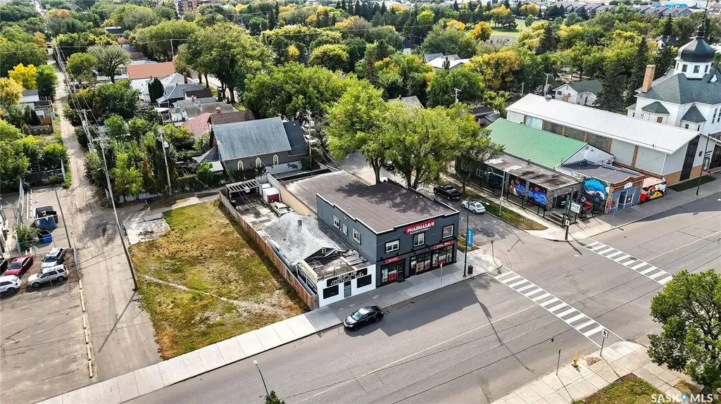 839 20th Street W Saskatoon SK S7M 1Y2