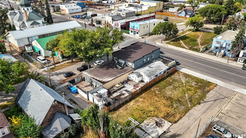 839 20th Street W Saskatoon SK S7M 1Y2
