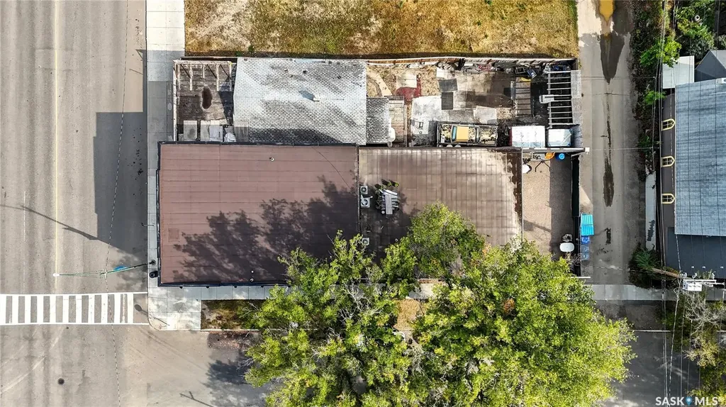 839 20th Street W Saskatoon SK S7M 1Y2