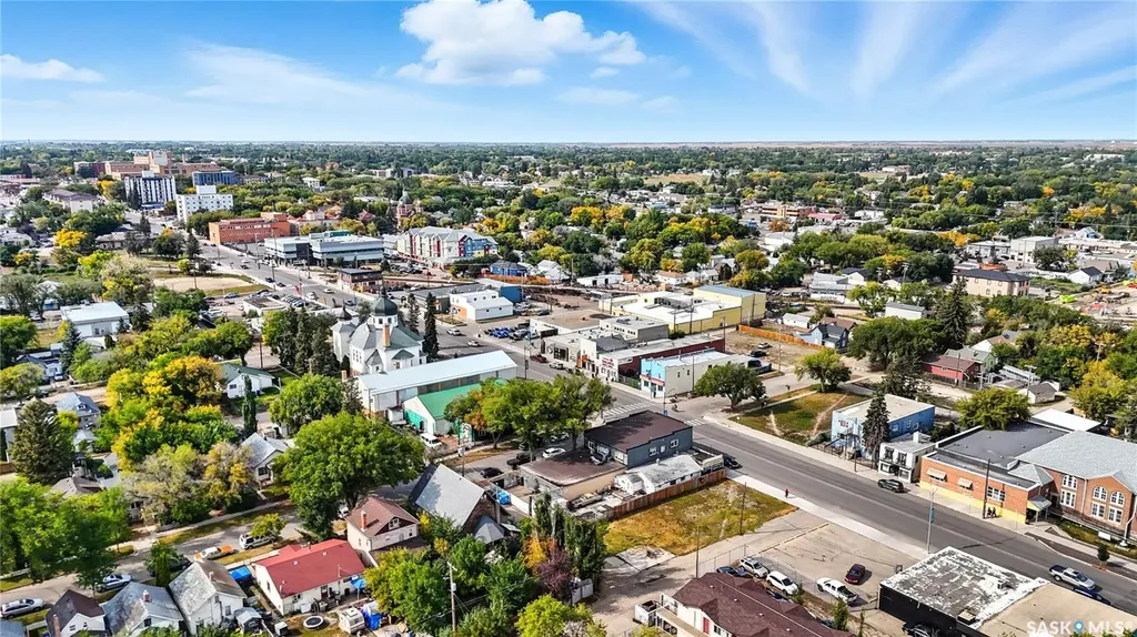 839 20th Street W Saskatoon SK S7M 1Y2