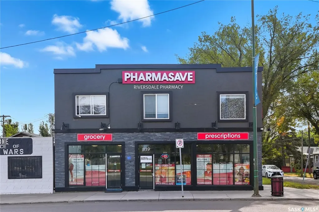 839 20th Street W Saskatoon SK S7M 1Y2