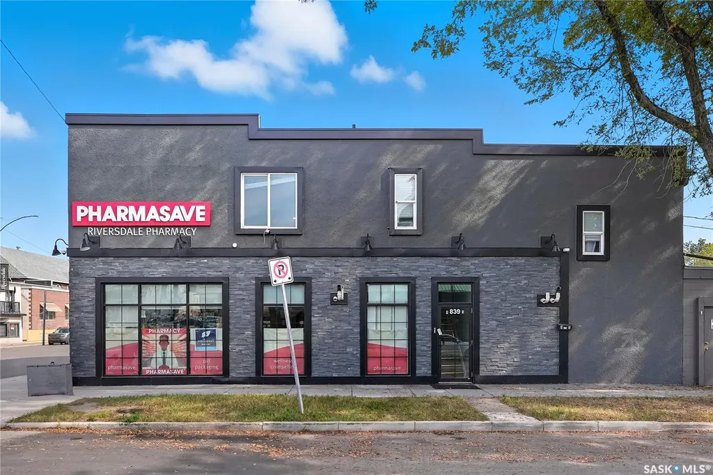 839 20th Street W Saskatoon SK S7M 1Y2
