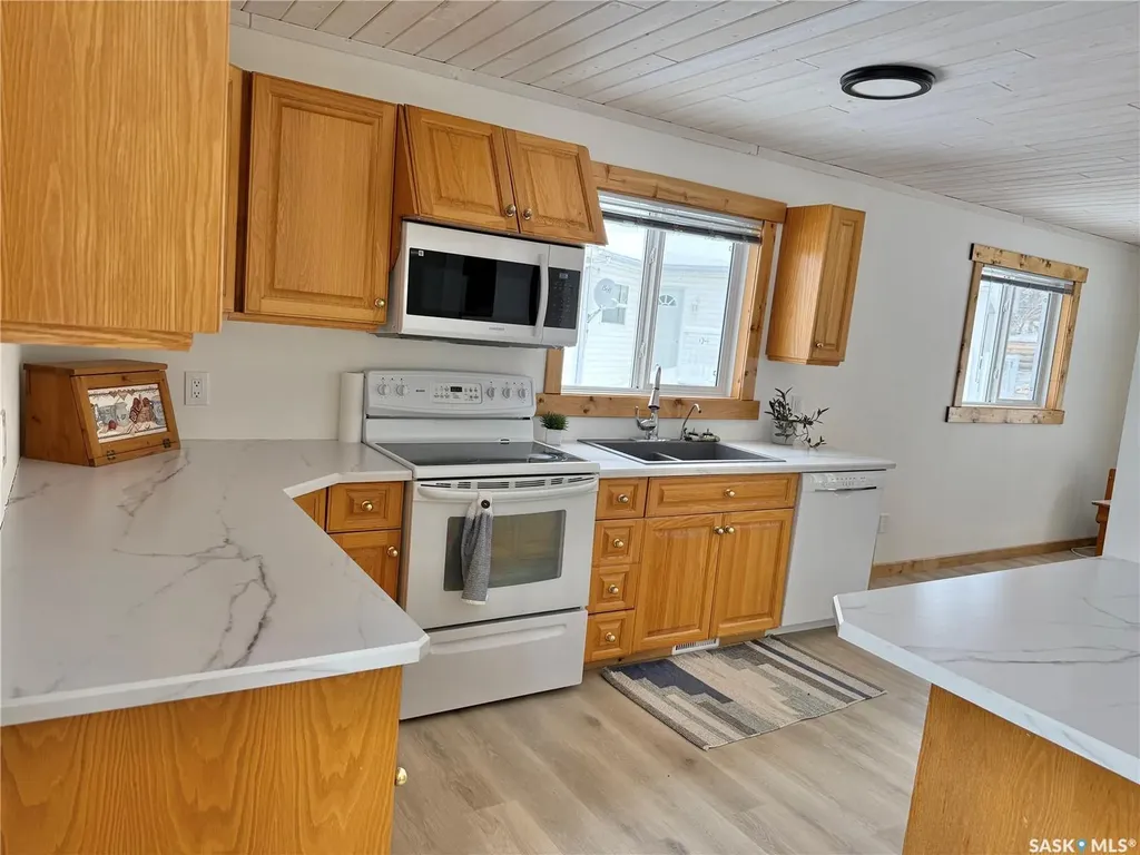 3 Morrow Place Shell Lake SK S0J 2G0